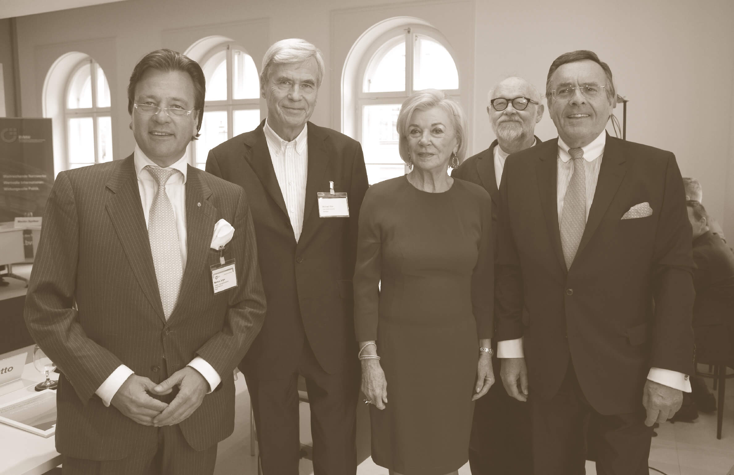 Foto Bundesgeschäftsführer Markus Jerger, Dr. Michael Otto, Liz Mohn, Prof. Jürgen Flimm und Präsident Mario Ohoven